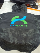 Фото на футболках